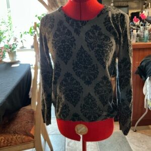 Old Navy Gray and Black Damask Sweater